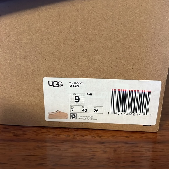 NEW Women's UGG Tazz Slipper SAND - Size 9 Womens US authentic sold out. - Picture 4 of 6